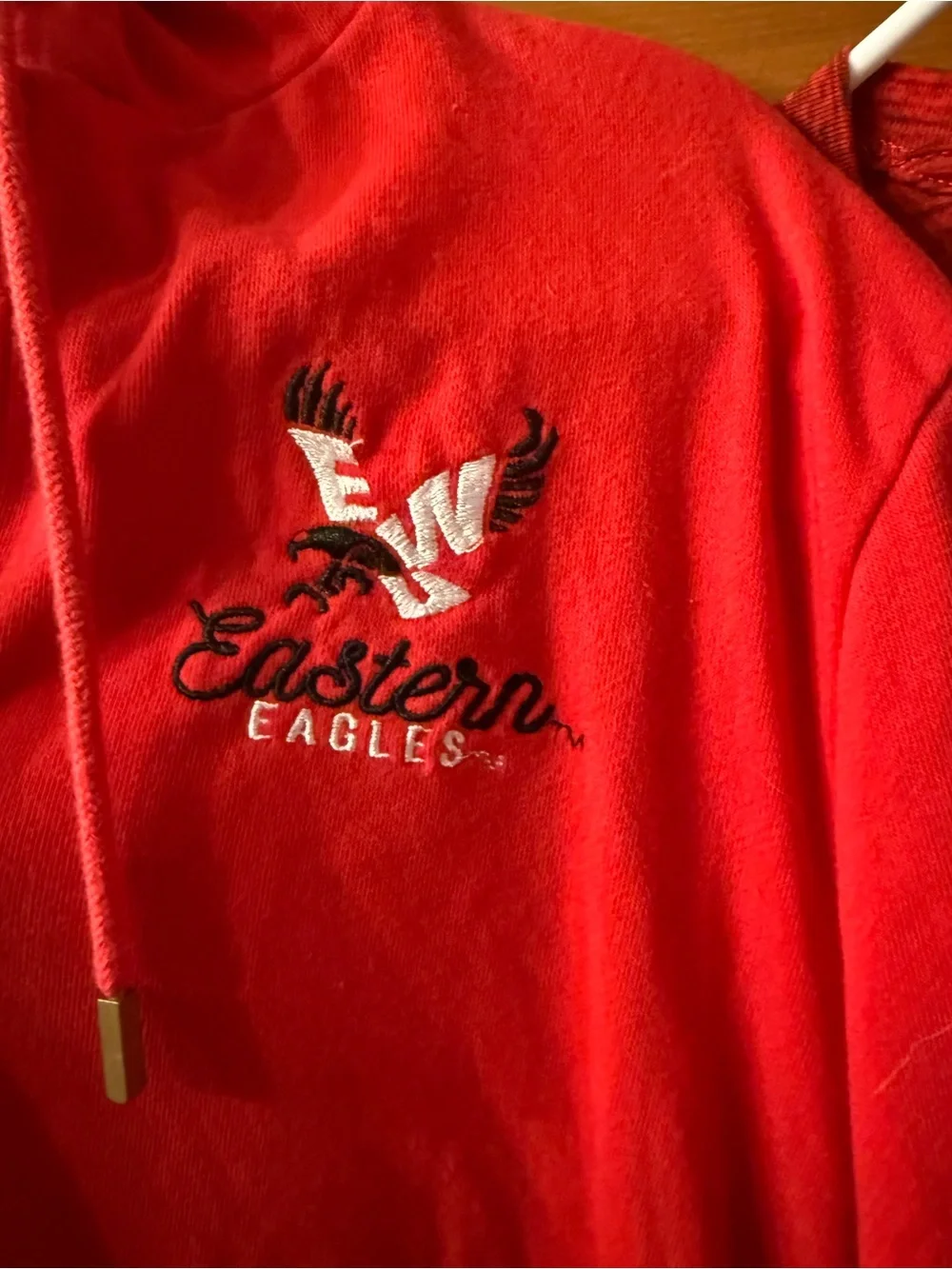 Red Eagles women’s Pullover & Tee Set - Eastern College Eagle Logo